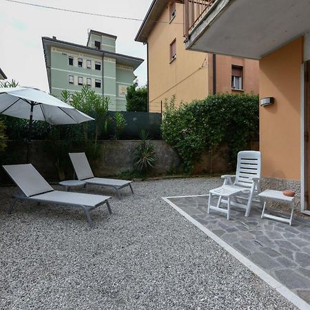 Garden Apartment Бардолино Екстериор снимка