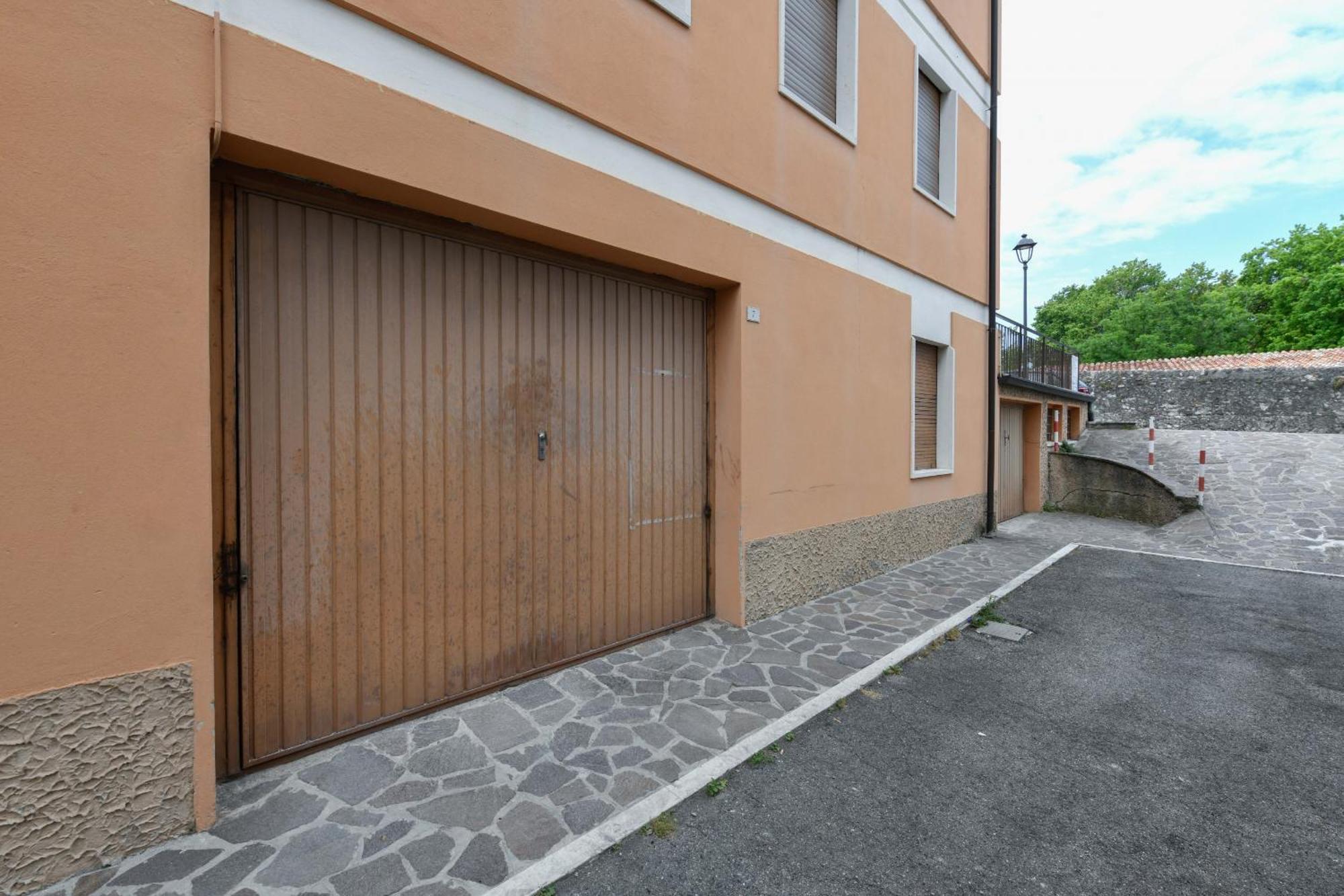Garden Apartment Бардолино Екстериор снимка